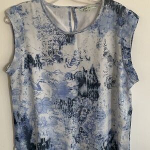 Cleo Women's Blue Sleeveless Top